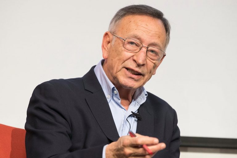 Fallecimiento de Enrique Bustamante