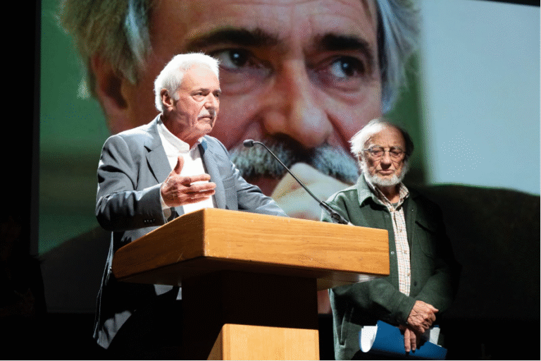 Ramon Zallo, Socio de Honor de la AE-IC, recibe el Premio Honorífico de la Asociación Vasca de Periodistas y del Colegio Vasco de Periodistas